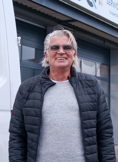 Ron, chauffeur bij QicQ