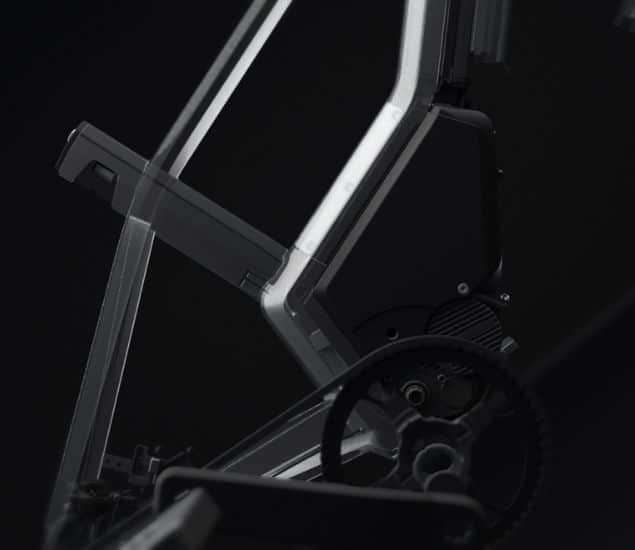 Specter-2-LR-Close-Up-Mobile-Versie-635x550